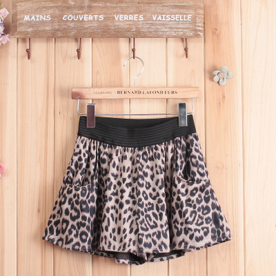 日单豹纹松紧高腰甜美麂皮绒半身裙裤短裤子