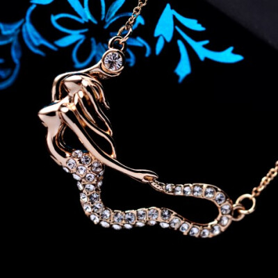 2013年本命年最新款 美女蛇水晶项链 出口韩国首饰品女短款锁骨链
