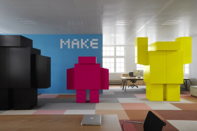 95063 5 make jwt amsterdam original 1360685744 700x466 Inside The New JWT Amsterdam Office