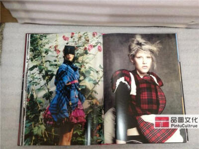 Fashion : Rei Kawakubo 川久保玲时尚秘籍