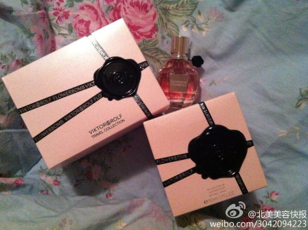 [X]Viktor & Rolf-Flowerbomb 给大家分享一个冷门香水viktor&rolf的招牌flowerbomb，前味: 佛手柑、白茶 、 黑醋栗 、 香橙 中味: 鸢尾花 、 嘉德丽雅兰花 、 摩洛哥玫瑰 、 阿拉伯茉莉 後味: 广藿香 、 麝香 、 香草