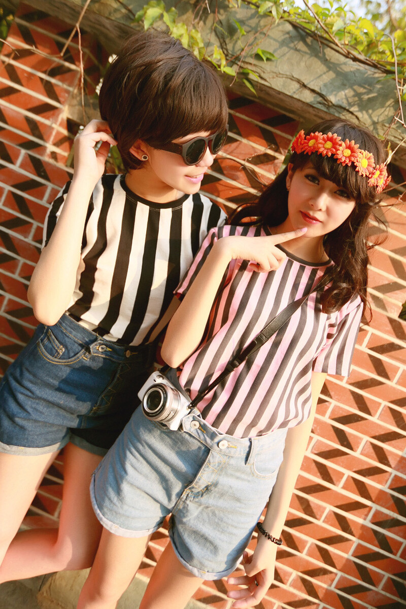 米米小姐闺蜜姐妹装夏日单品女款宽松圆领短袖竖条纹t恤