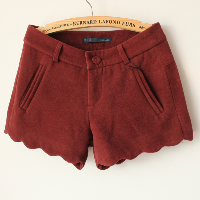 无壳南瓜子，2012秋冬新款韩版甜美波浪边品质女装休闲裤毛呢短裤呢子靴裤热裤