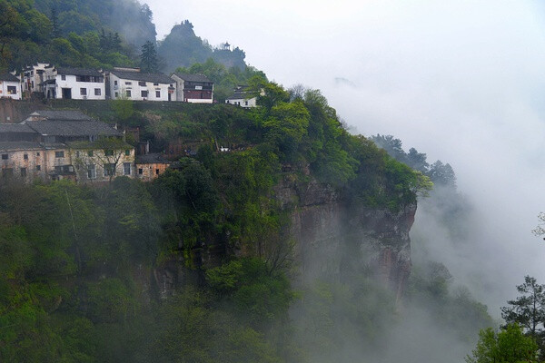 人间仙境齐云山