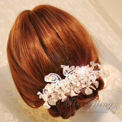 新娘婚纱配饰头饰白色水溶蕾丝手工镶钻欧式复古水晶插梳发饰