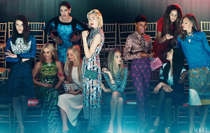 今年是著名时尚杂志《VOGUE》创刊120周年，加拿大摄影师Norman Jean Roy为其拍摄了一组纪念摄影，邀请众多45岁以下“时尚工业的引领者”参与拍摄，包括克里斯汀·斯图尔特、黛安·克鲁格、詹妮弗·劳伦斯等明星、众多模特、歌手、设计师等。这组作品将刊登于《VOGUE》美国版2012年9月号。