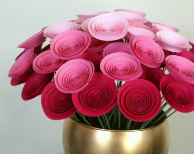 Spring Pink Ombre Paper Flower Centerpiece: 30 Mini Pink Paper Flowers, Modern Mother&#39;s Day Gift, Pink Spring Bouquet