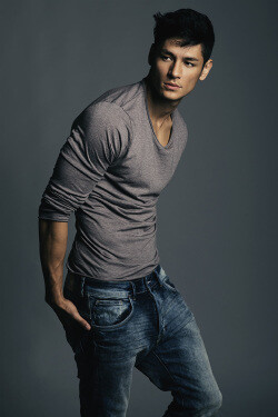 男模,时尚,菲律宾,Wong Sim,Hideo Muraoka,模特,摄影,欧美,时装,男模日记,model diary,黑白,2013,亚洲