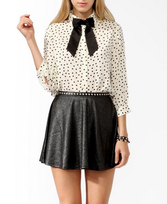 Forever21 Polka Dot Bow Tie shirts 點點蝴蝶結領結襯衫 英倫風