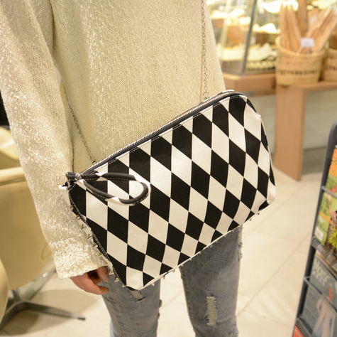 2013夏季新款女包复古黑白格子菱格纹女士手拿包单肩斜跨包ol风格