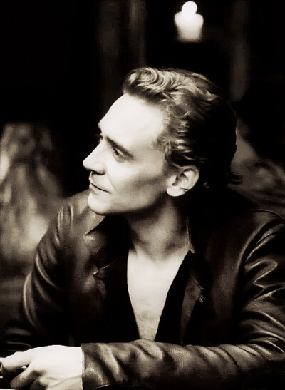 Tom Hiddleston 抖森