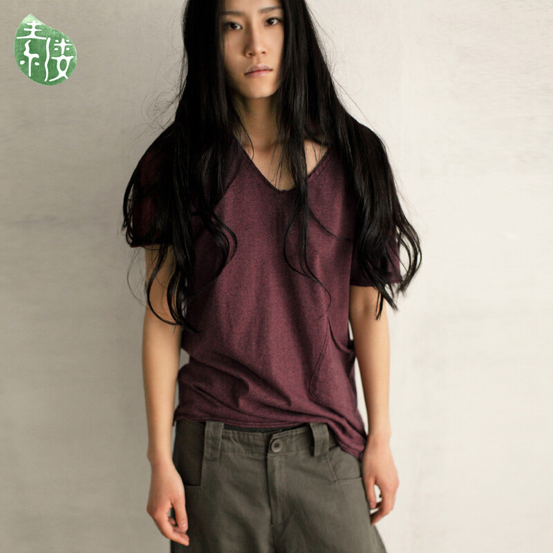 夏装文艺宽松v领短袖棉t恤女装