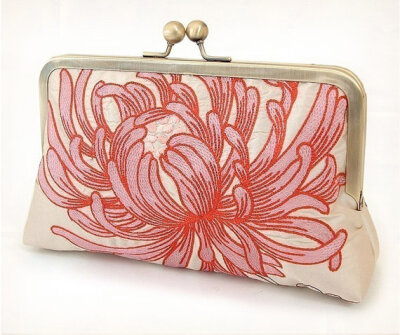 Coral chrysanthemum clutch bag, embroidered pink and ivory silk purse, bridal clutch, wedding accessory, bridesmaid gift