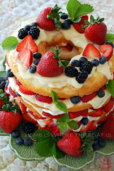 Berry Layered Cake