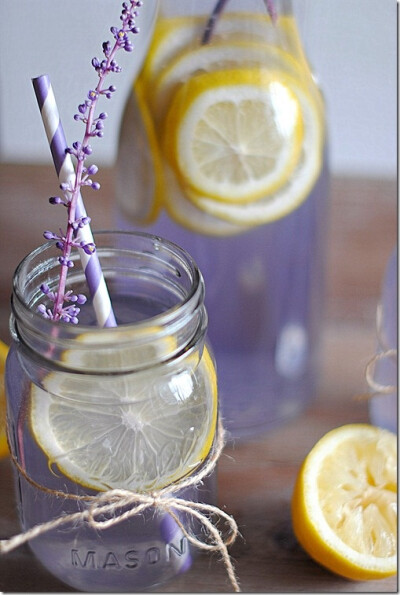 Lavender lemonade