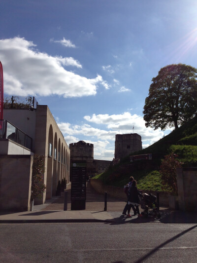 an old castle in oxford