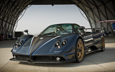 Pagani(帕加尼风之子) Zonda Tricolor 2011(壁纸10)