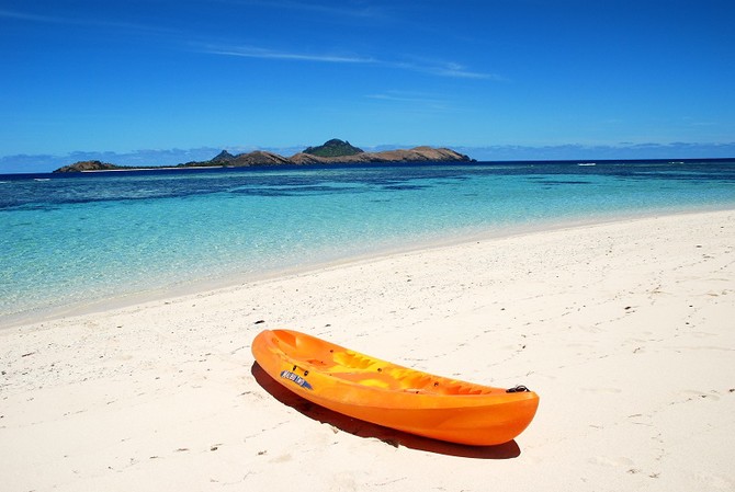 裴济 以软珊瑚和喂鲨鱼最闻名……顶级海岛 比maldives高一个档次……