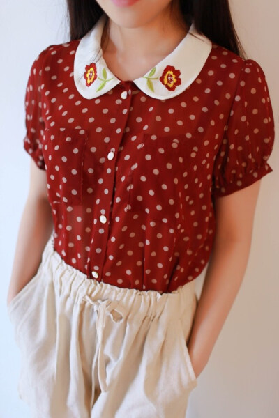 原鹿夏季森系复古民族风娃娃领花朵刺绣波点雪纺衫