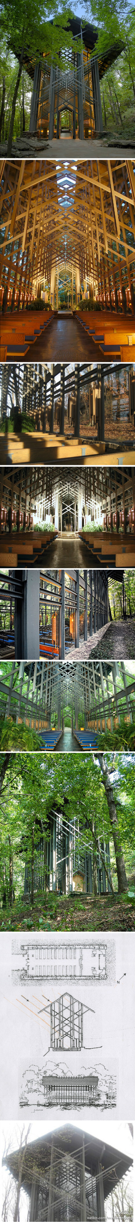 【建筑 】Thorncrown Chapel（荊棘冠教堂），1980年由建筑师 E. Fay Jones 设计。教堂虽建造在森林中，却丝毫不显突兀，“荆棘”造型与青灰配色，使教堂清透明亮。另外，建筑师为保护周边环境，还特意控制建筑材料尺寸，仅两个工人就能搬运材料并穿越森林。#环保# #自然# via：http://zhan.renren.com/mushitiangong?gid=3674946092077116204