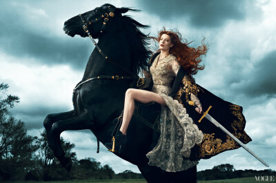 Florence Welch: The Vogue 120 - Vogue by Norman Jean Roy, September 2012 Florence wears a Chanel dress with Dolce & Gabbana cape & boots. via: @女厢