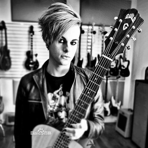 Tommy Joe Ratliff