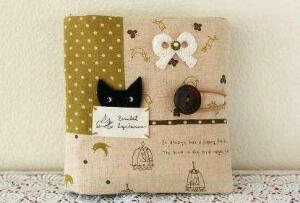 黑猫大王手工DIY小钱包教程哦：http://www.yipinpo.com