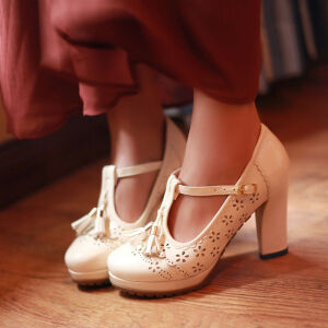 vivi日系杂志复古粗跟皮鞋