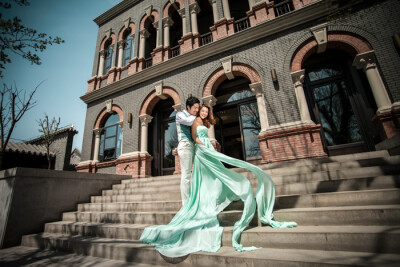 天津聚焦婚纱摄影工作室 80后创意婚纱 韩式婚纱照 海景婚纱照 好看的婚纱照