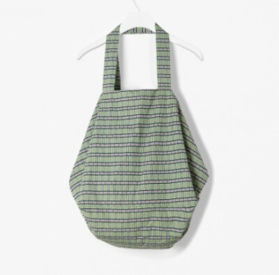http://iliangcang.com/i/goods/?id=12824
