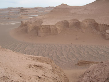 伊朗的卢特荒漠（Lut Desert）