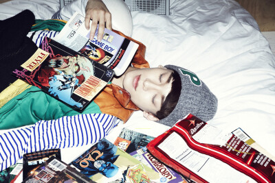 http://cloud01.smtown.com/upload/starhome/layout/exo-k/ver02/EXO_TEASER_16_CHEN.jpg