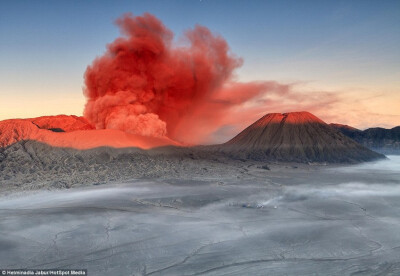婆罗摩火山(Mount Bromo)