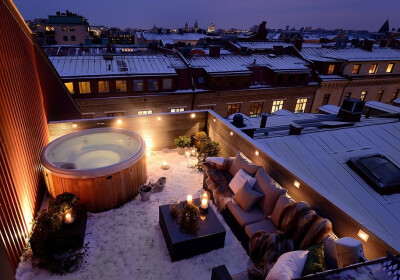 In this rooftop hot tub in Gothenburg, Sweden.