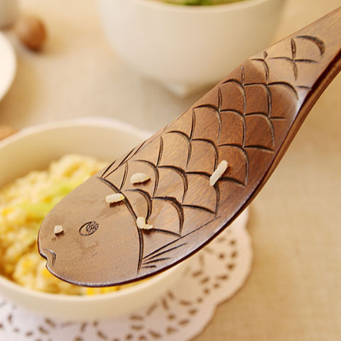 果子家zakka日式杂货和风天然楠木雕刻鱼形饭勺木制米饭铲