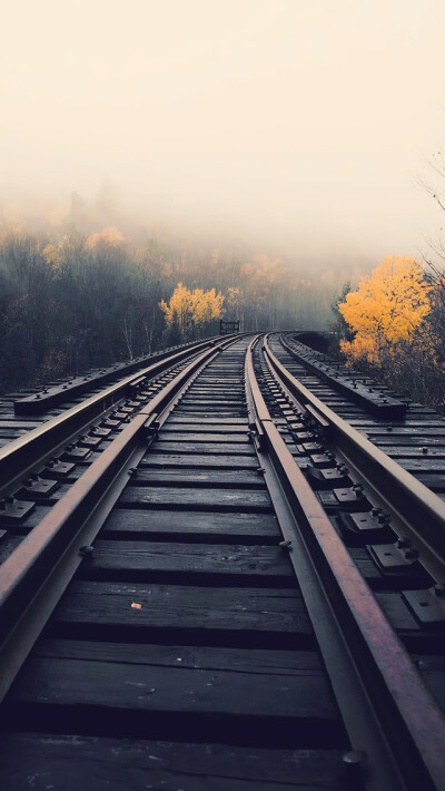 Railway iPhone 5 Wallpaper