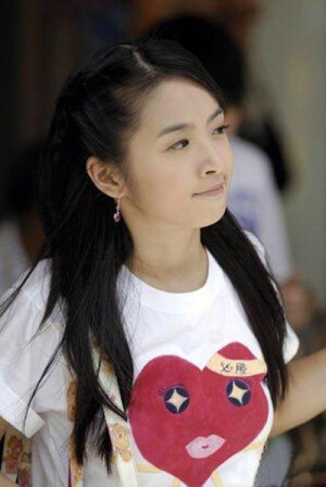 还记得那年的袁湘琴在等她的江直树吗？怀念他们的恶作剧之吻。。。。