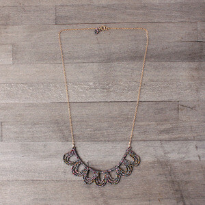 Image of Metallic Scalloped Necklace