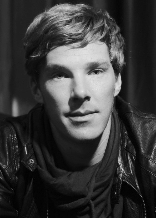 注视！！！注视！！！晕倒~~~