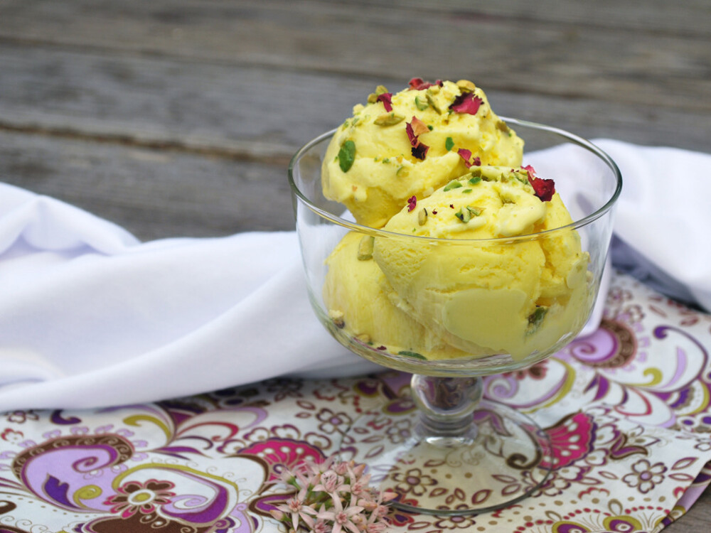 Persian Ice Cream with Saffron and Rosewater - Family Spice (Dessert Dairy Egg products Animal products Pistachios Saffron Vanilla ice cream Rose water)