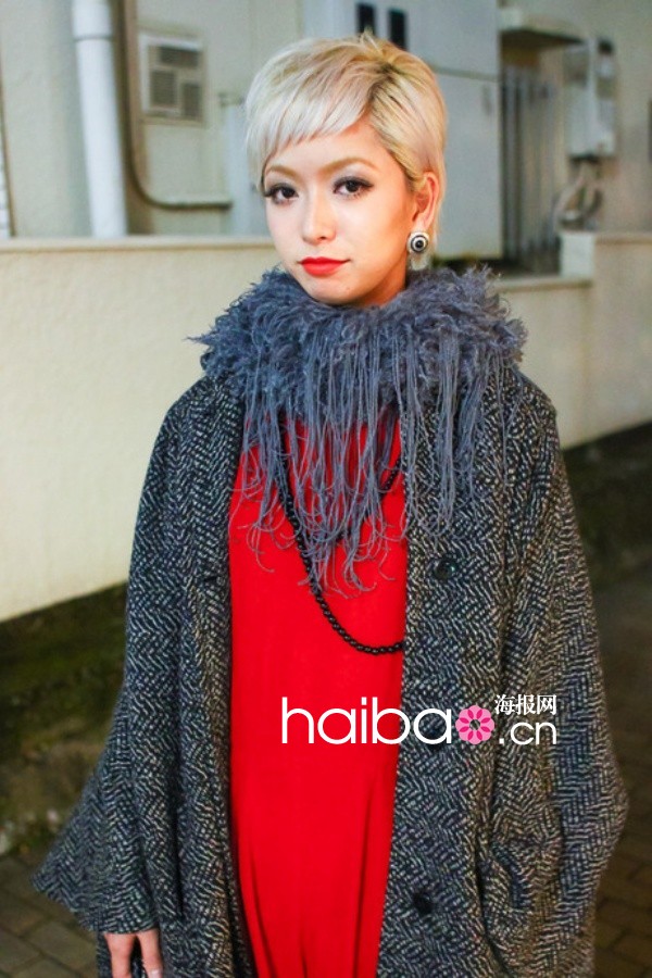 2月份日本街拍发型趋势：童话里面的精致短发发型 ，渐变色+Bob头，让你成为人群中的亮点！