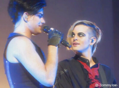 adam lambert&tommy joe ratliff 他们在一起的画面总是那么美呢