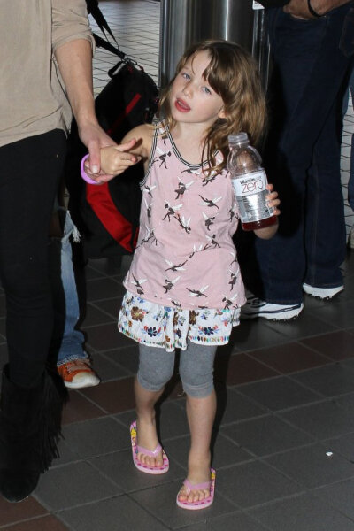 Milla Jovovich & Ever: Ready To Jet Out Of LAX