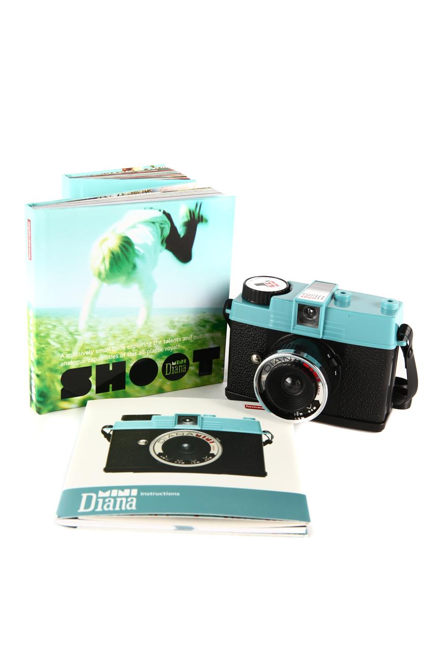 lomo相机 复古 像动画片里的物品