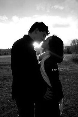 愿意委屈自己的人,唯一的原因,就是深深爱着对方。