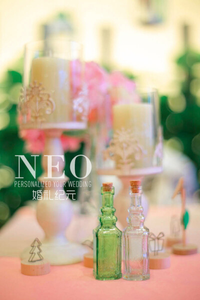 想要一个属于你自己的完美婚礼么，NEO Wedding着力于打造个性婚礼，以独特的创意以及完美的执行，给您一个甜蜜的回忆。公众号：sthNEO婚礼定制