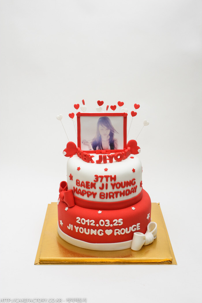 白智英37岁生日蛋糕