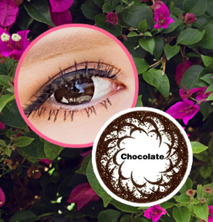 草莓优格 巧克力色 这款美瞳有 黑色 棕色 巧克力色 蓝色 酒红色 美瞳超级好看啊 现在开始卖美瞳了 看上哪款问价就行了 基本颜色度数都有的 希望亲们能喜欢