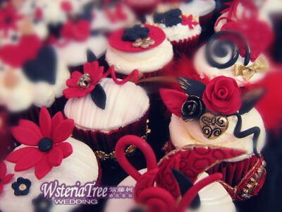 这为我们的婚礼增添了趣味