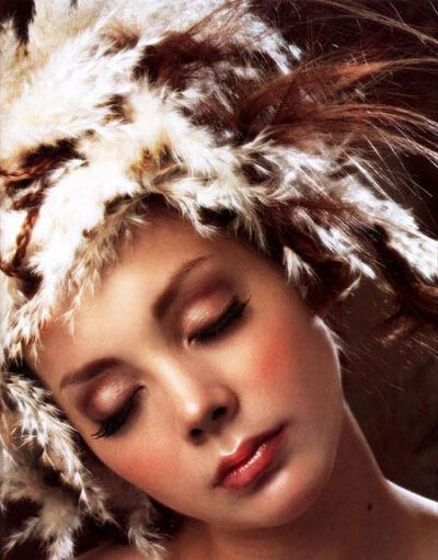 ANNA TSUCHIYA